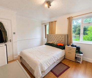 2 bedroom maisonette to rent - Photo 5