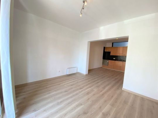 Gerenoveerde studio met balkon te Blankenberge - Photo 1