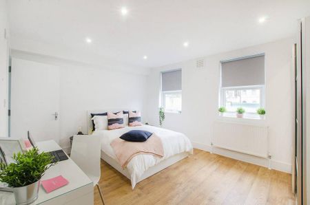 3 bedroom flat to rent - Photo 3