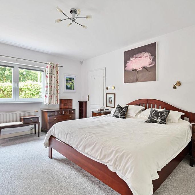 4 bedroom detached house to rent - Photo 1