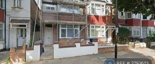 4 bedroom detached house to rent - Photo 1