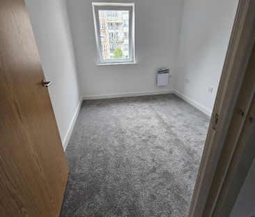 2 bedroom flat to rent - Photo 6