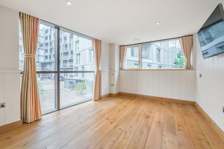 4 bedroom semi-detached house to rent - Photo 5