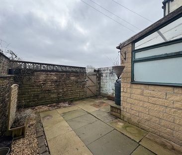 Grove Lane, Padiham - Photo 3