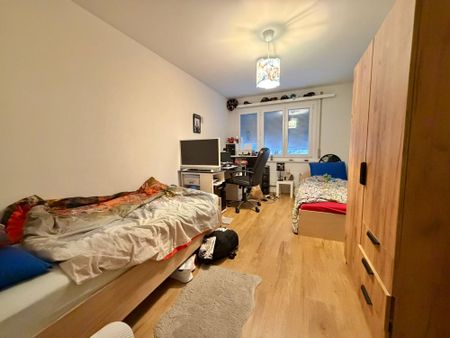 Bel appartement de 4 pièces avec balcon - Photo 4