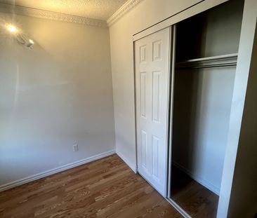 For Lease - 158C McArthur Avenue Unit# 1606, Vanier and Kingsview P... - Photo 2