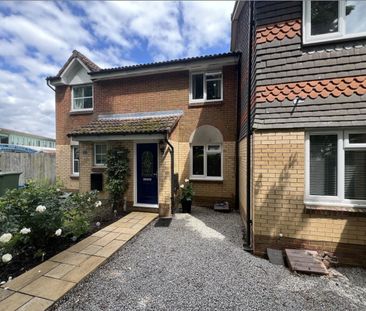 2 bedroom semi-detached house to rent - Photo 1