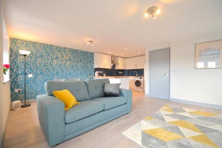 2 bedroom flat to rent - Photo 4