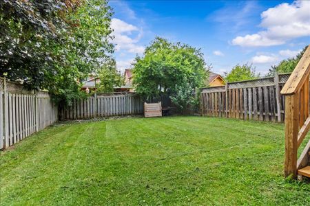 For Lease - 2561 Gill Crescent, Oakville, Ontario - Photo 5