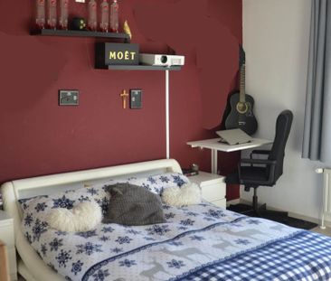 Appartement te huur in Rijkhoven voor € 800 met 2 slaapkamers - Photo 5