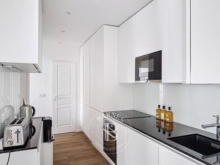 Tout savoir sur cet appartement dans le quartier Mairie, à Paris 8ème - Photo 4