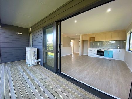 Near New Townhouse - Photo 3