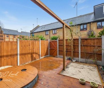2 bedroom townhouse to rent - Photo 4