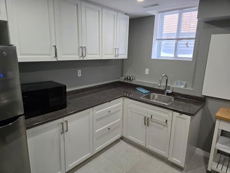 For Lease - 5 Hearthstone Crescent, Clarington, Ontario - Photo 4