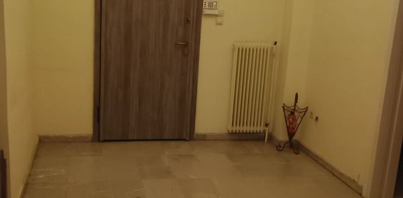 Διαμέρισμα για ενοικίαση - Εξάρχεια - Νεάπολη, - Φωτογραφία 2