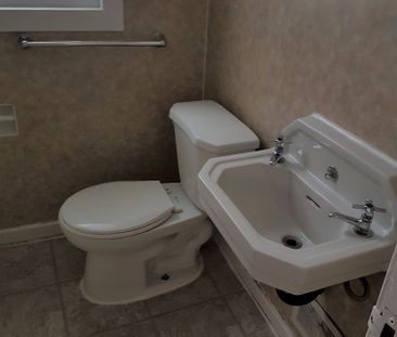 1227 WASCANA ALL THE MARBLES 2 BEDROOM - Photo 6