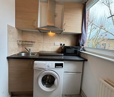 Studio Flat, Beachcroft Way, N19 - Photo 3