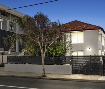 13/705 Barkly Street, West Footscray, Vic 3012 - Photo 3