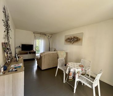 Location Appartement 2 pièces 46m² - Photo 5
