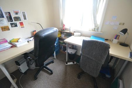 3 bedroom detached house to rent - Photo 4