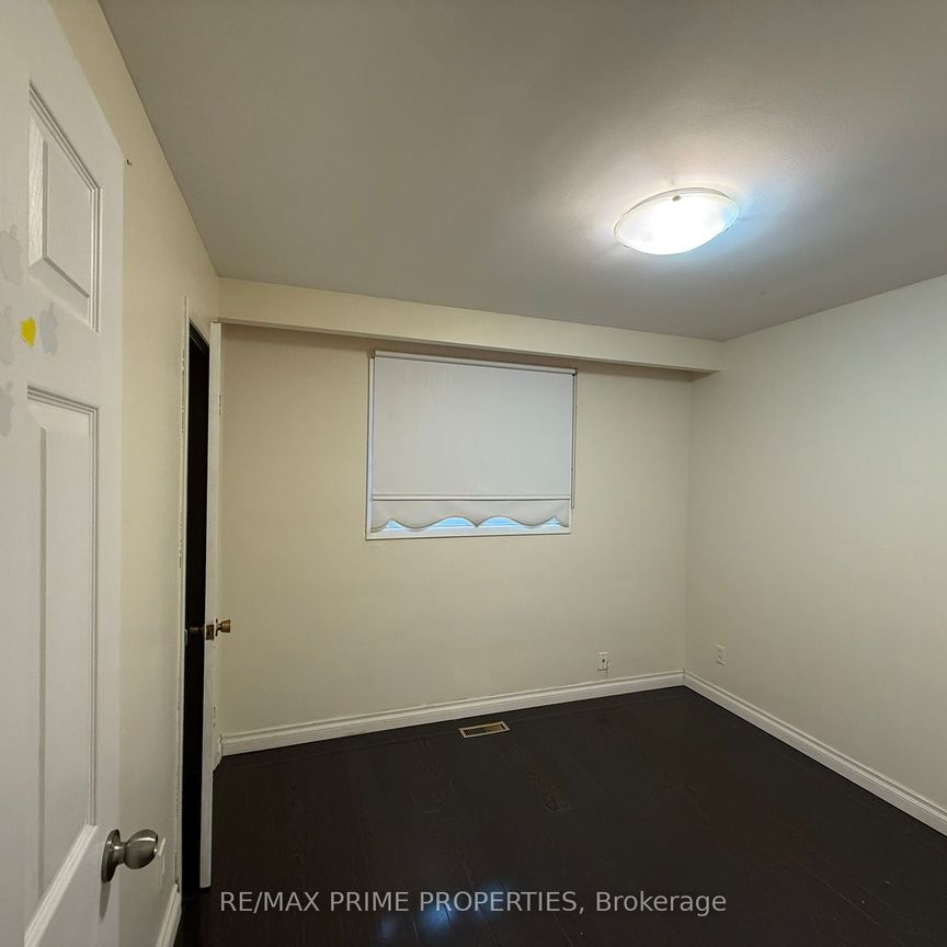 For Lease - 3563 Laddie Crescent Unit# Upper, Mississauga, Ontario - Photo 1