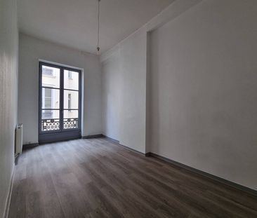 Appartement 3 pièces – LYON - Photo 2