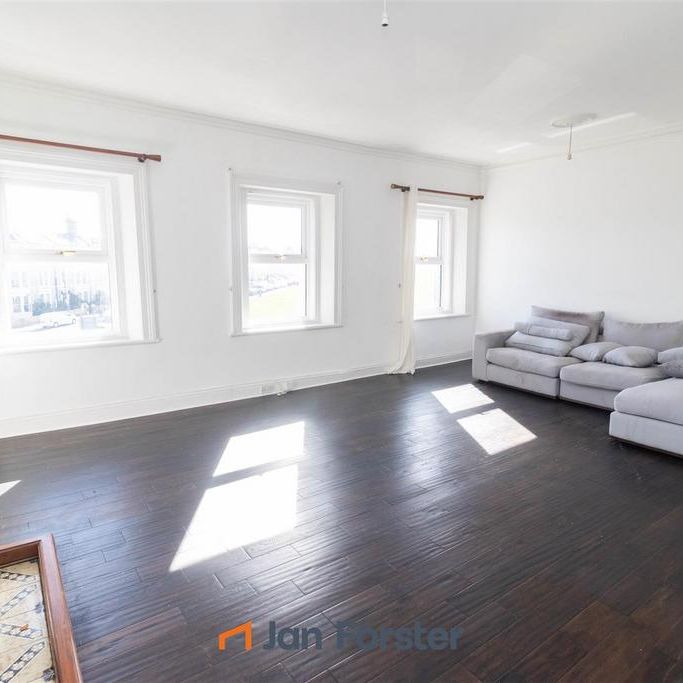 3 bedroom maisonette to rent - Photo 1