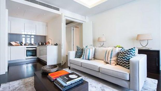 1 bedroom flat to rent - Photo 1