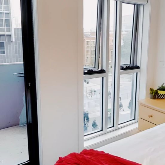 One Bedroom-Single bed - Photo 1