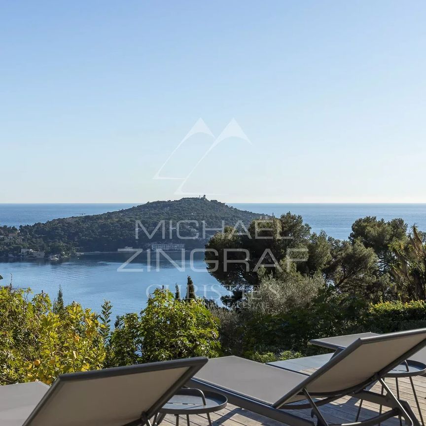 Villefranche-sur-Mer - Luxueuse villa contemporaine avec vue mer spectaculaire - Photo 1