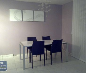 Location Appartement 3 pièces 70m² LES PENNES MIRABEAU 13170 - Photo 2