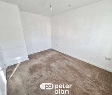 Chapel Field Way, Newport, NP19 - Photo 4