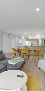 Magnifique condo avec 2 chambres et un bureau - Photo 4