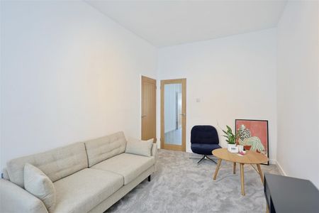 2 bedroom Terraced House to rent in Henry Street, North Shields NE29 - Photo 2