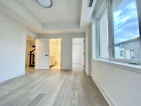 For Lease - 55 Nicholas Avenue Unit# Th12, Toronto, Ontario - Photo 2