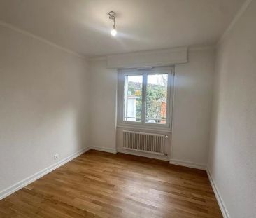 Appartement complétement renové de 4.5 pcs dans un quartier calme - Photo 1