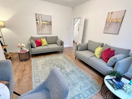 3 Bed Semi-Detached House, Edilom Road, M8 - Photo 2