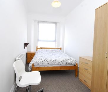 Prospect Street, Flat 3, Plymouth - Photo 4