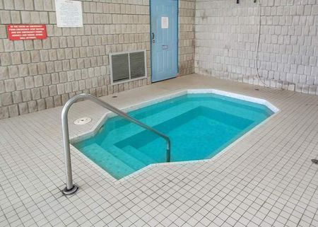 Marina Park Place II - Photo 2