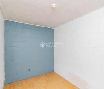 Apartamento com 2 quartos e 39m² para alugar em Mário Quintana, Por... - Foto 4