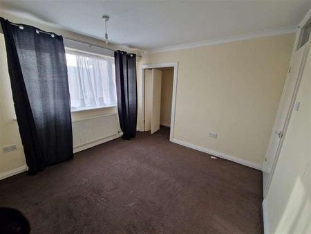 Scott Avenue, Rainham, Gillingham, ME8 - Photo 4