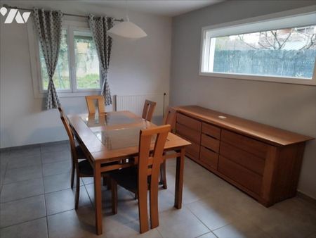 Maison de plain-pied Type 4 meublée avec garage et terrain - Photo 5