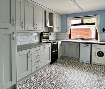 9 Abercorn Park, Portadown, BT63 5JN - Photo 2