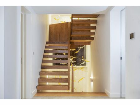 5 bedroom detached house to rent - Photo 3