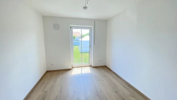 Tolle Neubauwohnung mit hervorragender Anbindung zur A94 - Foto 1