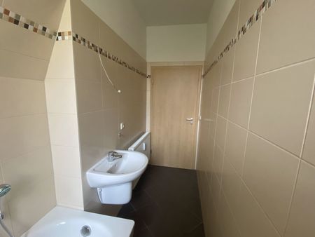 Erdgeschoss: 2-Raum-Wohnung mit Balkon in der Gutenbergstraße zu vermieten - Photo 4