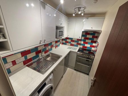 1 bedroom flat to rent - Photo 4