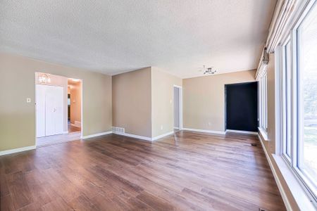 For Lease - 1097 Parthia Crescent, Mississauga, Ontario - Photo 5