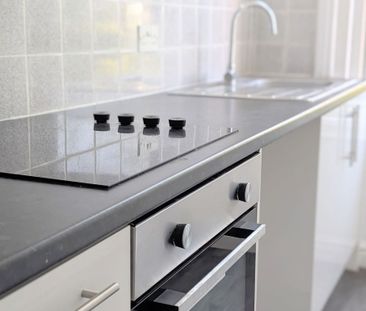 To Let – Tower Mansions, Liverpool Road, Birkdale – One Bed First F... - Photo 5