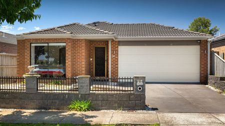 94 Ridgemont Drive, Berwick - Photo 2